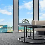 Majestic Metropolis L 2Bed Apt Amazing City View