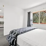 Avondale Motor Inn