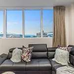 Bright 2Br Penthouse Family Friendly Near Arena