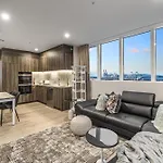 Bright 2Br Penthouse Family Friendly Near Arena