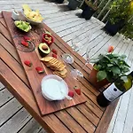 Tastebuds Bed N Breakfast
