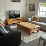 Takapuna Loft