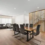 Greenstead Retreat 11 Beds, 8 Bedrooms, 5 Baths