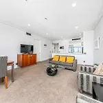 Sophisticated Spacious Apt W Stunning Harbour View