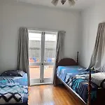 Cozy Home Stay At Hillsborough Road - Auckland City