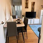 New Greenhithe Cozy Flat