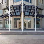 Luxurious Apartment 1Br Free Carpark Gym Pool & Hottub