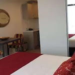 Ramada Suites By Wyndham Auckland Manukau Pacfic Centre