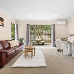 Cozy Out East Auckland