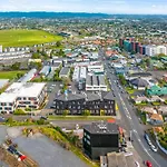 Layard Apartments 523 - West Auckland Apartment