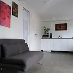 Cozy 1 Bed 1 Bath Studio Kingsland - Morningside