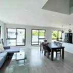 Valley Sea View Villa Torbay