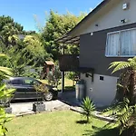 Palm House - Serene Private Oasis