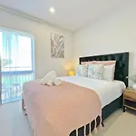 City Gem Greenery Backyard 2Br With Free Parking & Ac