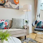 City & Ponsonby Center Side 2 Bdr Townhouse Vs Ac