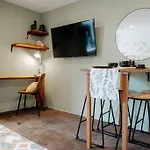 Modern 1Br Apt Near Spark Arena Pool & Gym