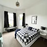 Spacious 6 Bedroom Herne Bay Villa - Close To Cbd - Free Wifi
