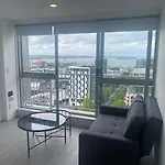Kiwi Nest