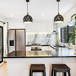 Auckland Cornwall Park Home