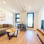 Chic & Comfy 1 Bed Studio Vs Gym Pool & Sauna In Cbd Near Skytower