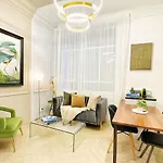 Stylish Chic Stunning 1Br Gem In The Heart Of Queen St