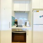 Refreshing Central 2 Bedrooms On Queen St Living