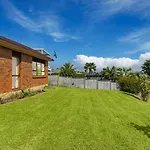 Coastal Garden Family Hideaway