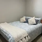 Aura B1214 Two Bedrooms Apartment Wifi Balcony Skytower View Parking