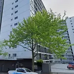 Aura B1214 Two Bedrooms Apartment Wifi Balcony Skytower View Parking
