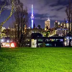 Parnell Haven Apartment With Parking, Aircon & Gym