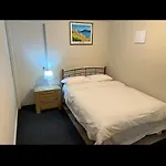 Botany Holiday Home