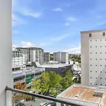 2Br Apt With Balcony & Parking In Prime Spot