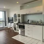 Auckland City Central 2Bedroom Big Living Room Wifi Public Parking Nearby