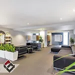 Apartment On Queen Street Near Everything