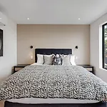 Modern 3Br Luxurious Townhouse