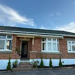 Cheap Guesthouse In New Lynn