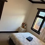 Cheap Guesthouse In New Lynn