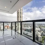 Skytower View And Seaview 2 Bedroom 2 Bathroom Apartment