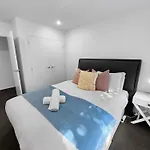 Murrays Gem L Modern 4Bed Stunner L Sea View & Spa!