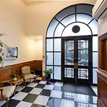 Quest On Eden Apartment Hotel