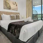 Ellerslie Sanctuary- Modern, Quality Apartment