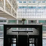 Spacious Newly Renovated Princes Wharf 1Br