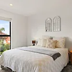 Charming 2 Bed Family Home