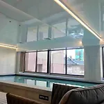 Elegant City Center Stay, Stylish Living