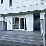 Luxury Penthouse 2 Bd 2 Bth 2 Carparks Pool