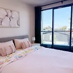 Central Takapuna Biz & Stay