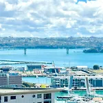 Magnificent Skytower, Sea, Habour View In Cbd