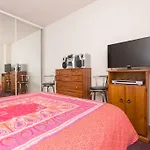 Elegant Central City Pad Apartment