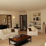 The Consulate Luxury Bed And Breakfast