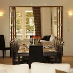 The Consulate Luxury Bed And Breakfast